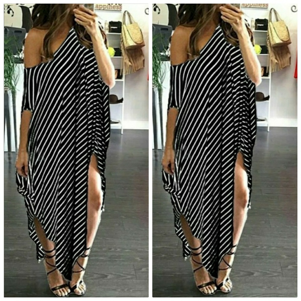 🆕 Black striped oversized maxi dress